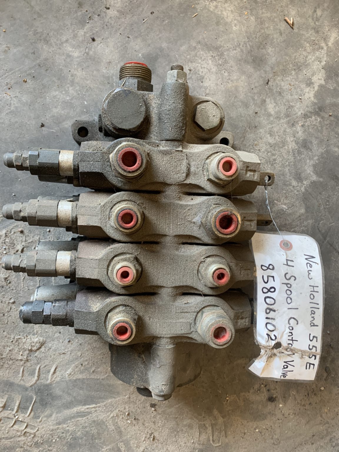 New Holland 555E 4 Spool Control Valve 85806102 - Blount Parts LLC